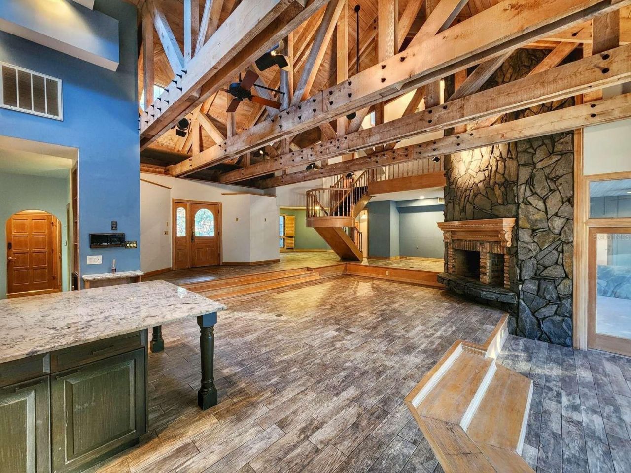 3522 Shoreline Circle, Palm Harbor, FL 34684 Photo