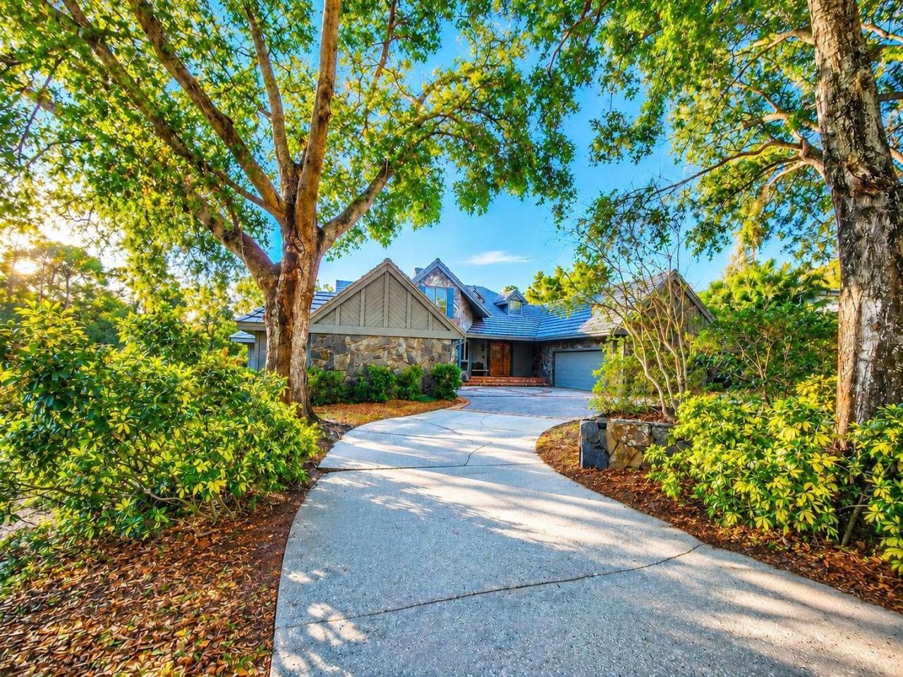 3522 Shoreline Circle, Palm Harbor, FL 34684 Photo
