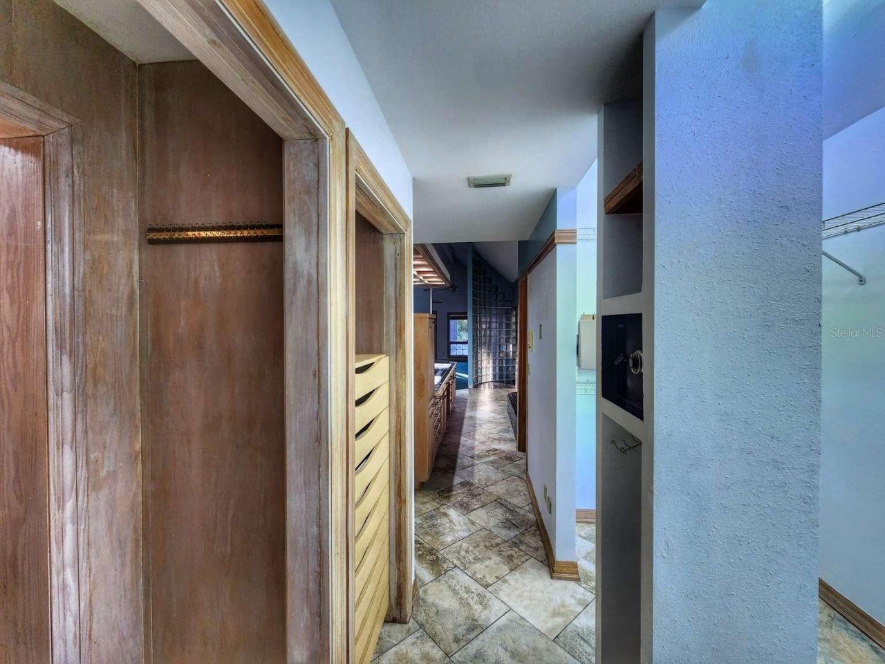 3522 Shoreline Circle, Palm Harbor, FL 34684 Photo