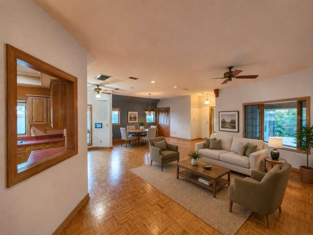3522 Shoreline Circle, Palm Harbor, FL 34684 Photo