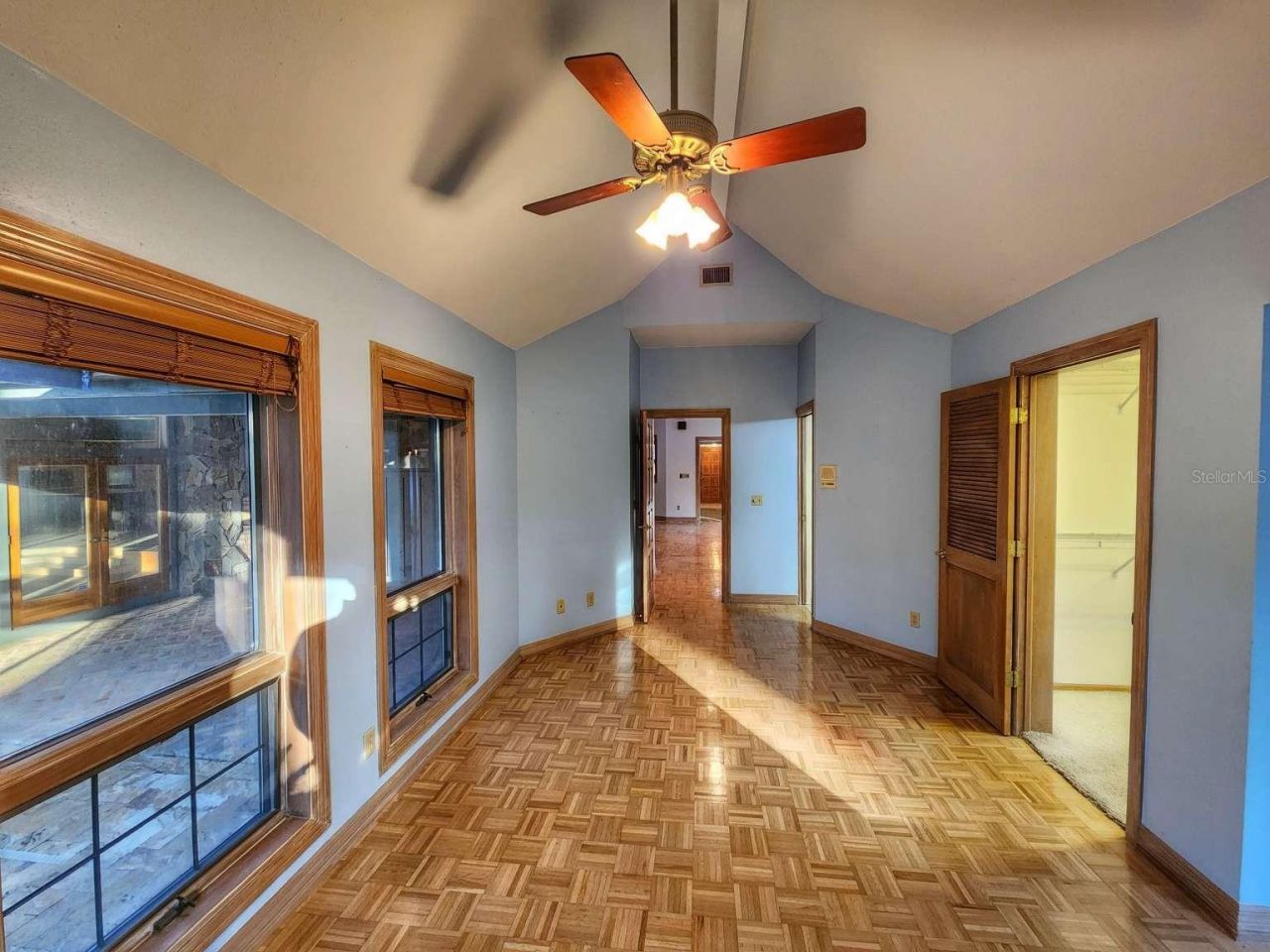 3522 Shoreline Circle, Palm Harbor, FL 34684 Photo