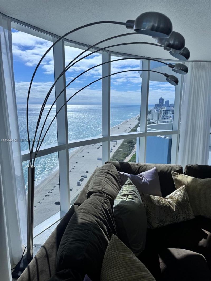 6301 Collins Ave, Unit 3101, Miami Beach, FL 33141 Photo