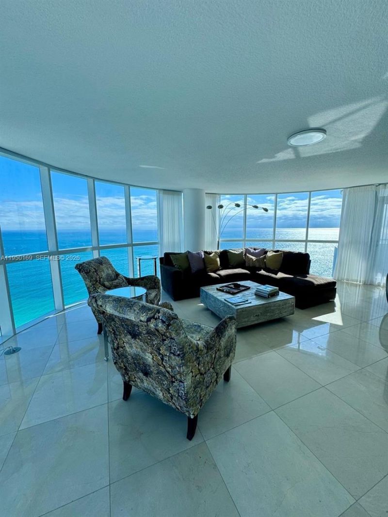 6301 Collins Ave, Unit 3101, Miami Beach, FL 33141 Photo