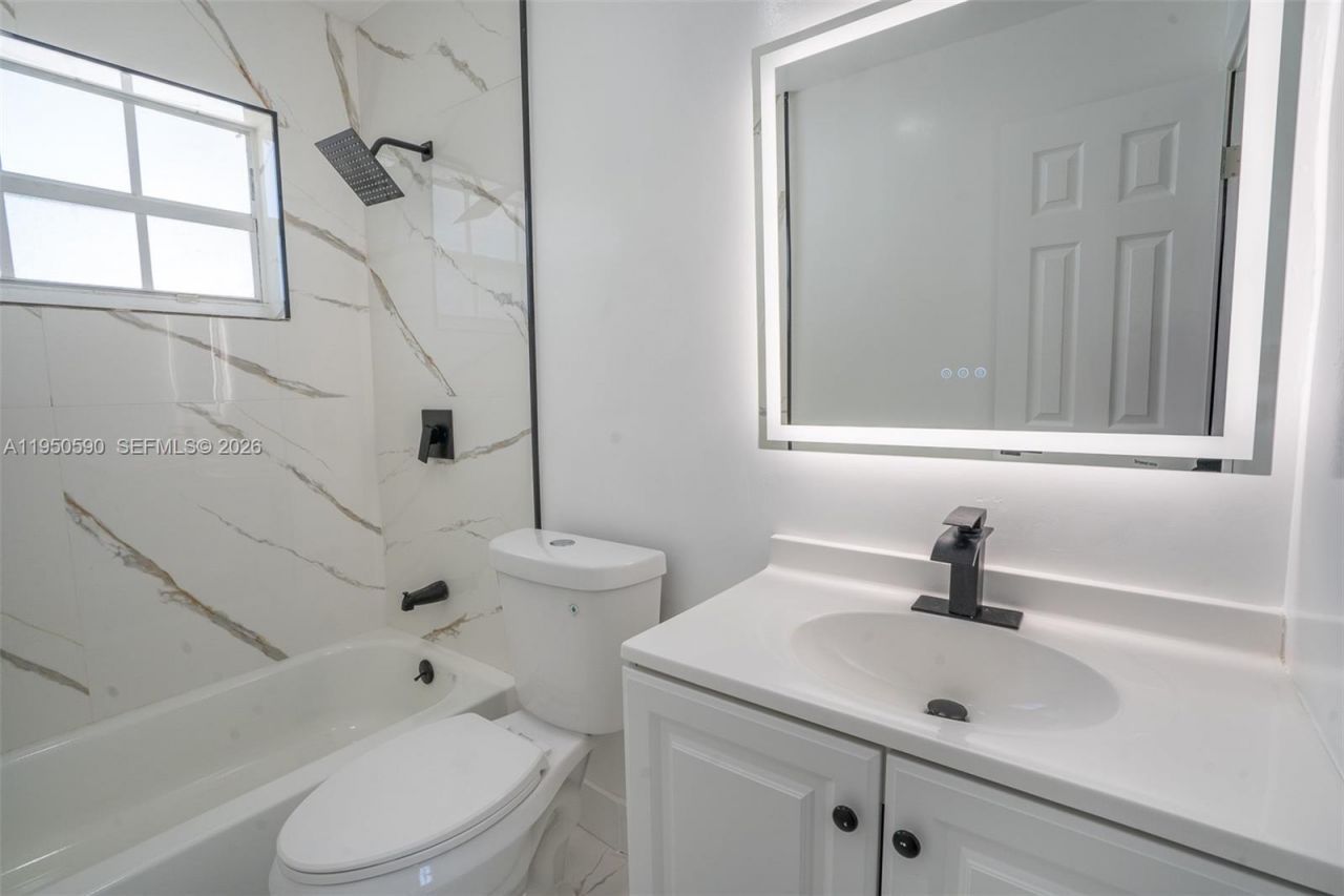 17202 NW 9th Ct, Miami Gardens, FL 33169 Photo