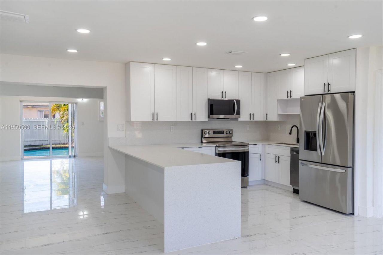 17202 NW 9th Ct, Miami Gardens, FL 33169 Photo