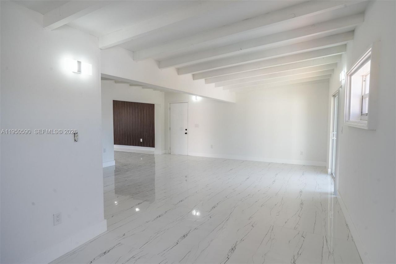 17202 NW 9th Ct, Miami Gardens, FL 33169 Photo