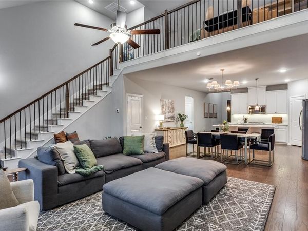 208 Lemley Drive, Fort Worth, TX 76131