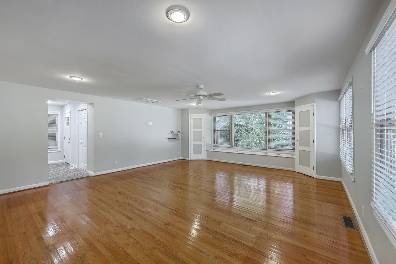 212 Lenwood Drive Photo 20