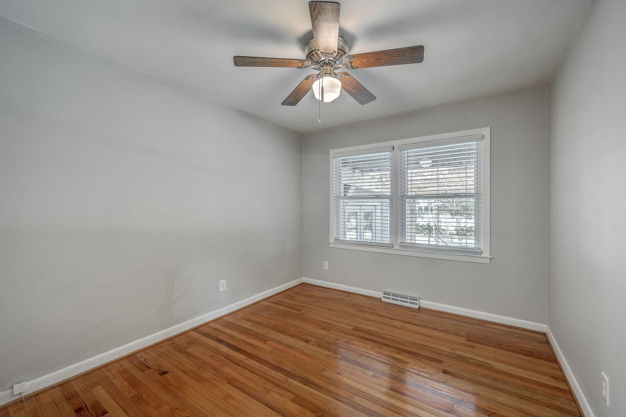 212 Lenwood Drive Photo 30