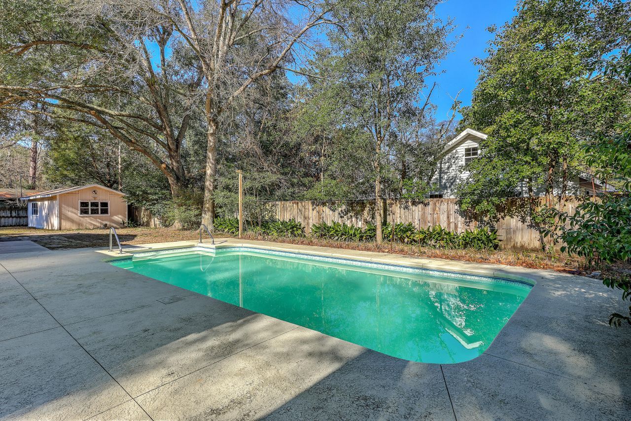 212 Lenwood Drive Photo 42