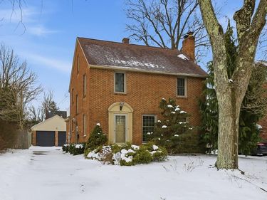 341 Townview Cir N, Mansfield, OH 44907