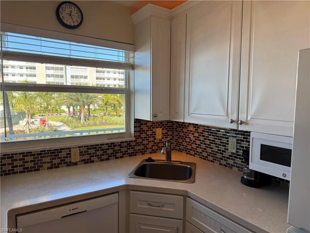25750 Hickory Blvd, Unit 254, Bonita Springs, FL 34134 Photo