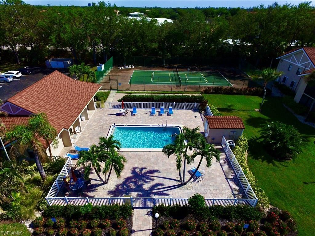 9623 Eaton Gardens Ln, Unit 201, Fort Myers, FL 33919 Photo
