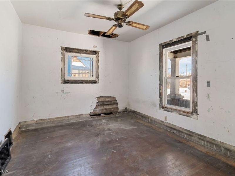 2910 Caroline Avenue, Lorain, OH 44055 Photo 7