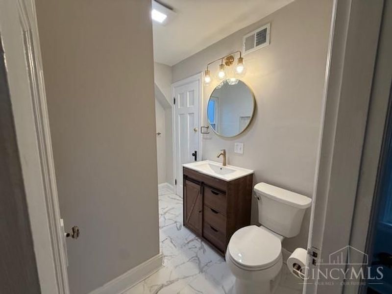 1622 Shenandoah Avenue, Cincinnati, OH 45237 Photo 13