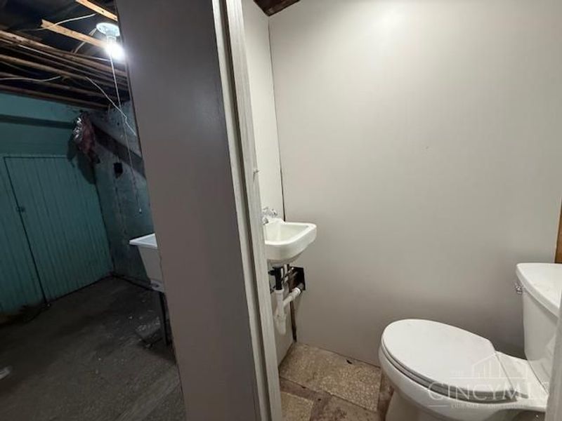 1622 Shenandoah Avenue, Cincinnati, OH 45237 Photo 21