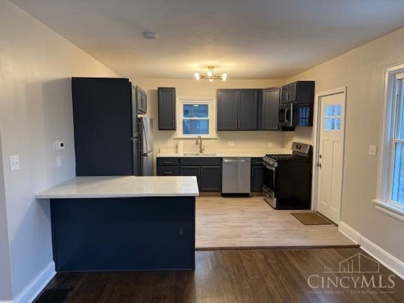 1622 Shenandoah Avenue, Cincinnati, OH 45237 Photo 8