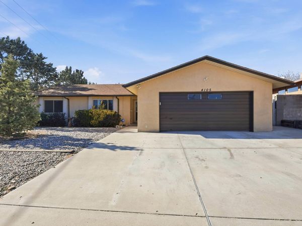 4105 Chama Street NE, Albuquerque, NM 87109