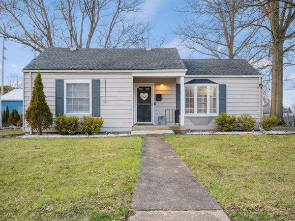 32 W Lincoln Street, Oberlin, OH 44074