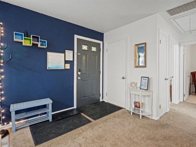 32 W Lincoln Street, Oberlin, OH 44074 Photo 3