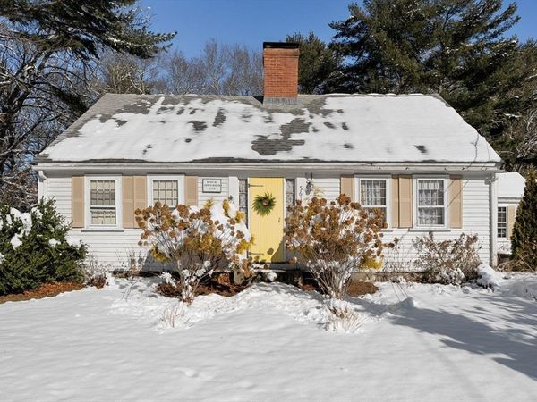 561 Circuit Street, Hanover, MA 02339