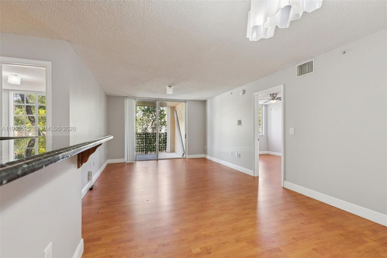 2051 Renaissance Blvd, Unit 203, Miramar, FL 33025 Photo