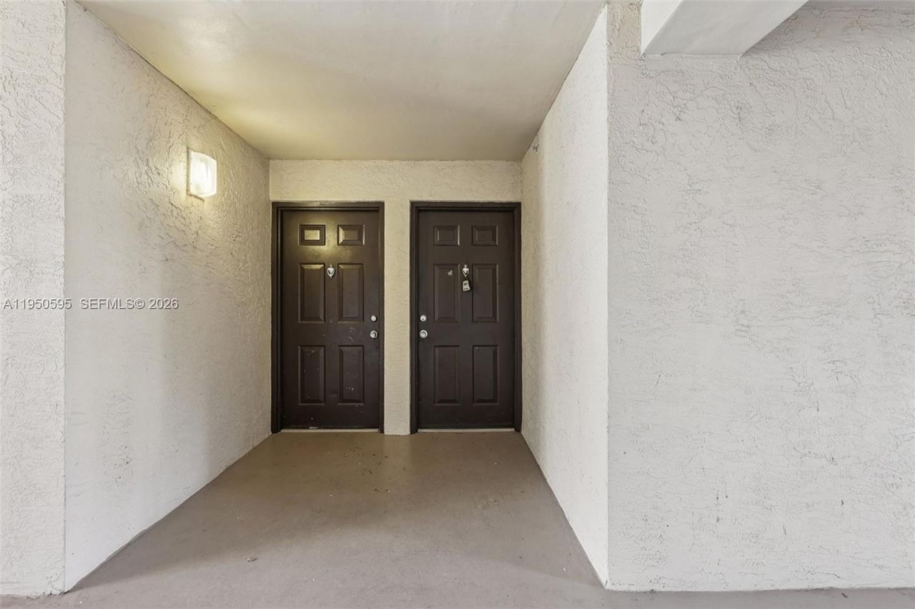 2051 Renaissance Blvd, Unit 203, Miramar, FL 33025 Photo