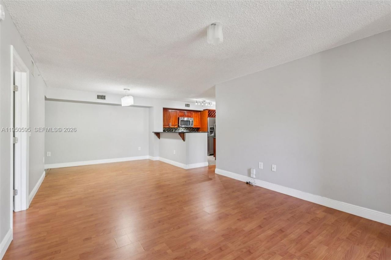 2051 Renaissance Blvd, Unit 203, Miramar, FL 33025 Photo