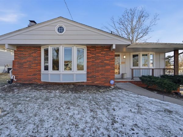 6312 Franklin Avenue, Windsor Heights, IA 50324