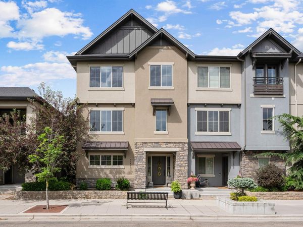 3290 E Thoroughbred Lane, Boise, ID 83716