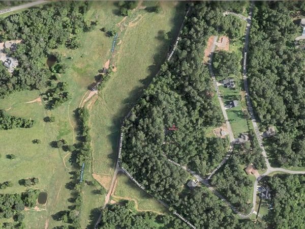 Whithorn Lane , Bella Vista, AR 72715