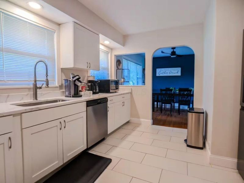 6599 Riverside Drive, Powell, OH 43065 Photo 12