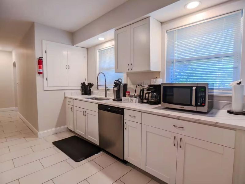 6599 Riverside Drive, Powell, OH 43065 Photo 13