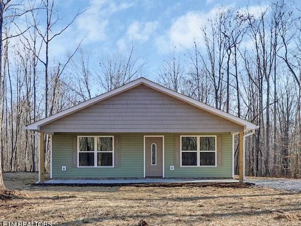 434 Pilot Mountain Rd, Lancing, TN 37770