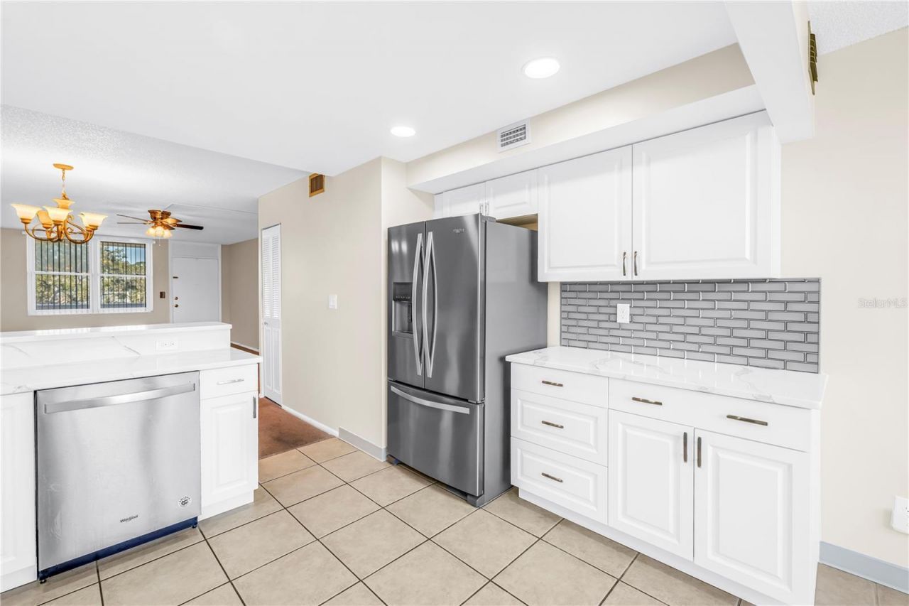 5095 Bay Street Ne, Unit 317, Saint Petersburg, FL 33703 Photo