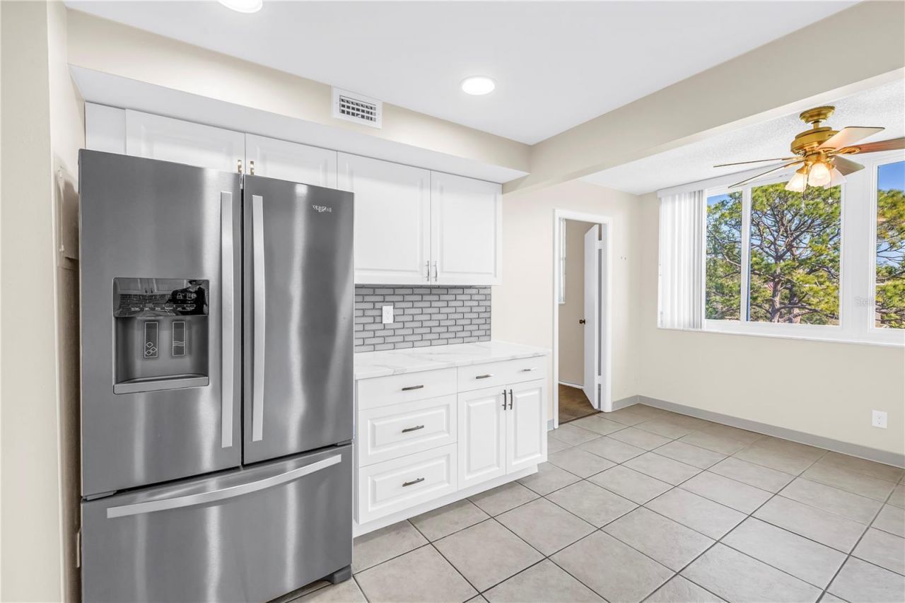 5095 Bay Street Ne, Unit 317, Saint Petersburg, FL 33703 Photo