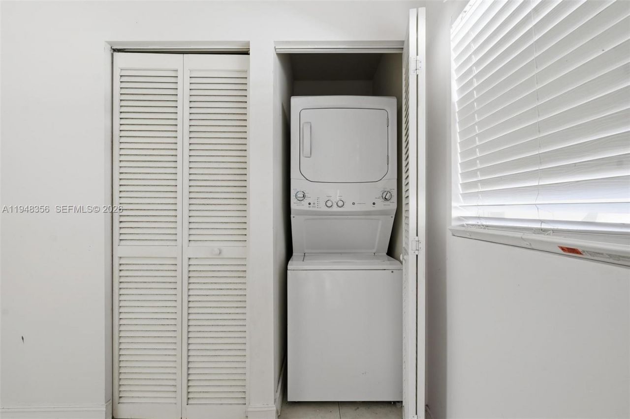 1403 NW 2nd St , Fort Lauderdale, FL 33311 Photo