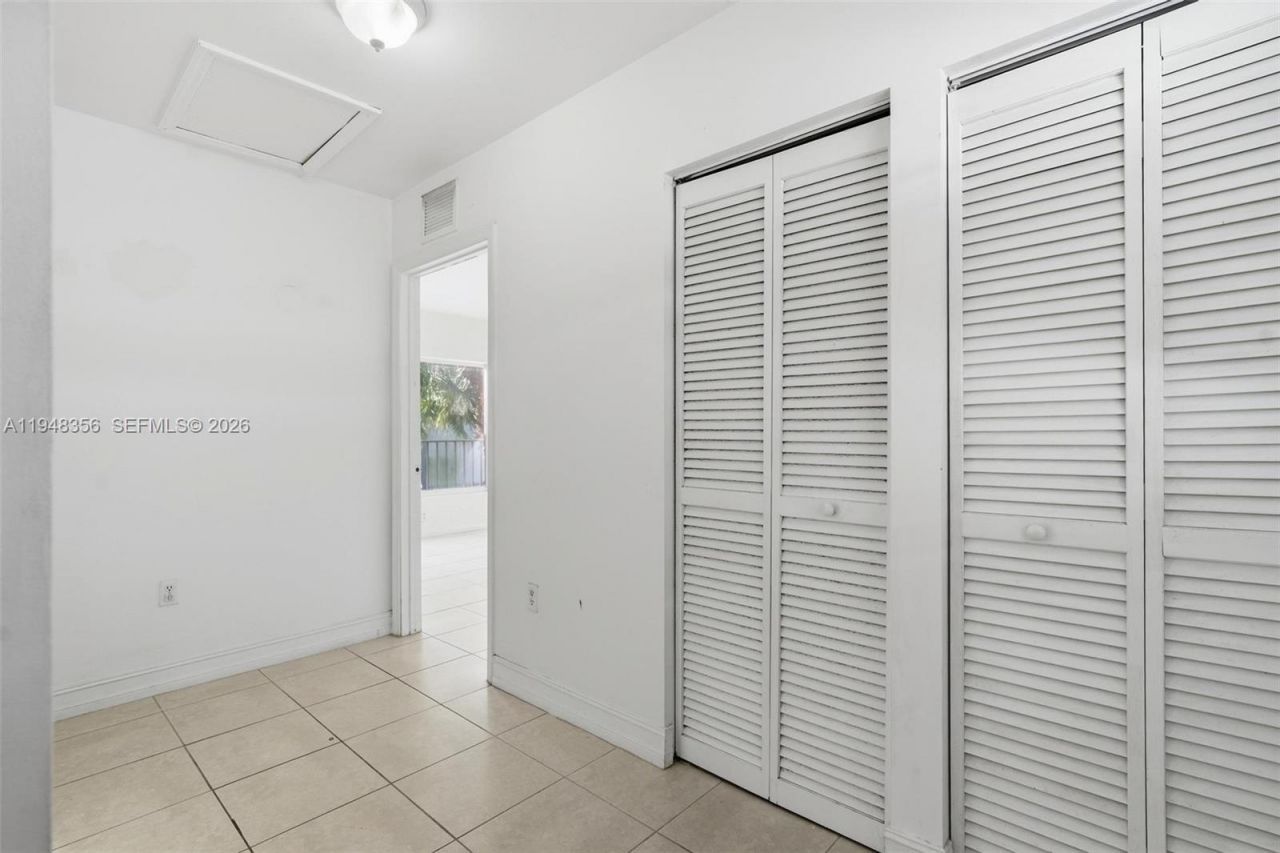 1403 NW 2nd St , Fort Lauderdale, FL 33311 Photo