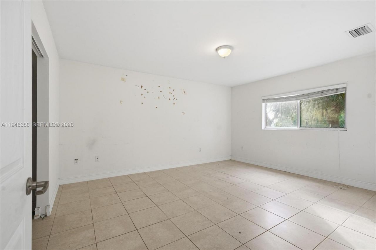 1403 NW 2nd St , Fort Lauderdale, FL 33311 Photo