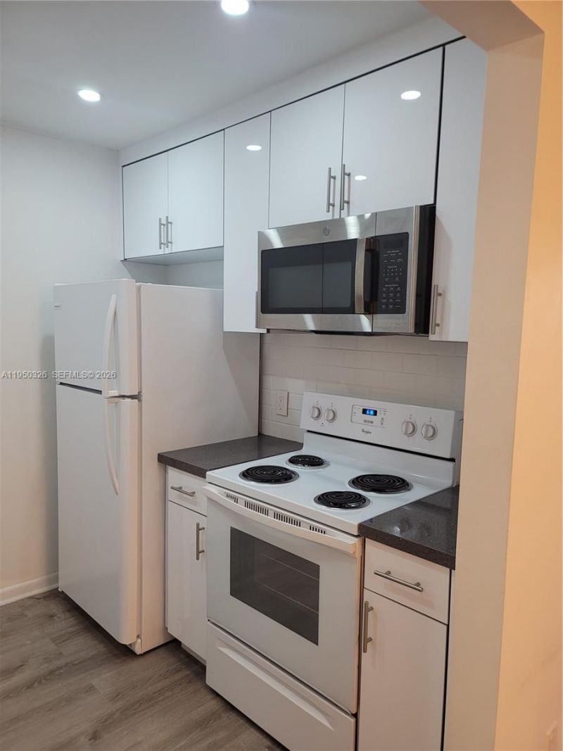 151 SW 134th Way, Unit 312N, Pembroke Pines, FL 33027 Photo