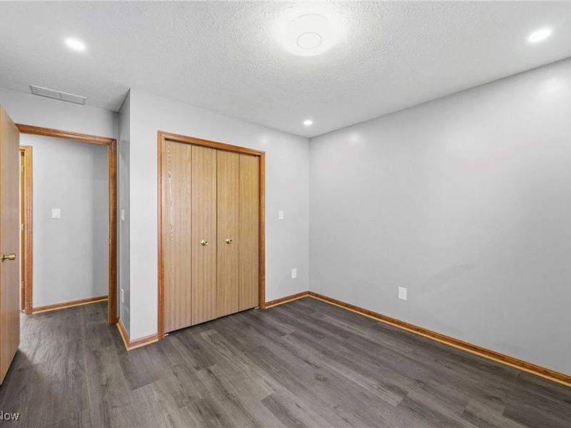 348 Pemberton Drive, Elyria, OH 44035 Photo 16