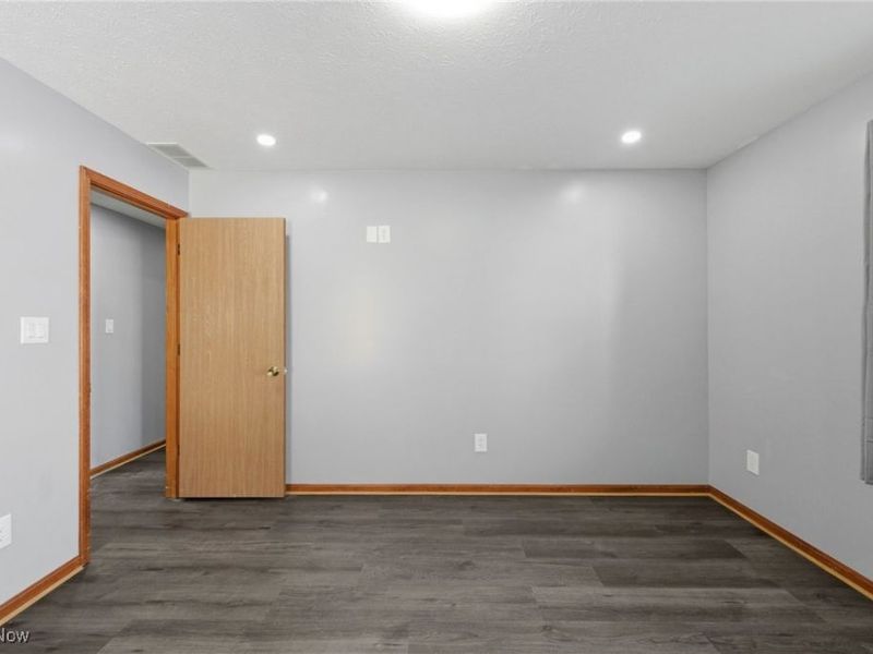 348 Pemberton Drive, Elyria, OH 44035 Photo 20