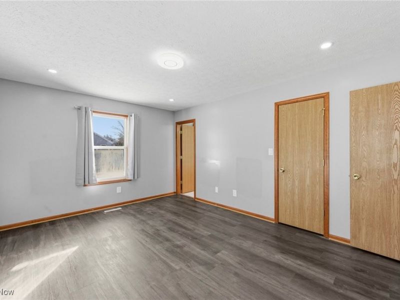 348 Pemberton Drive, Elyria, OH 44035 Photo 24