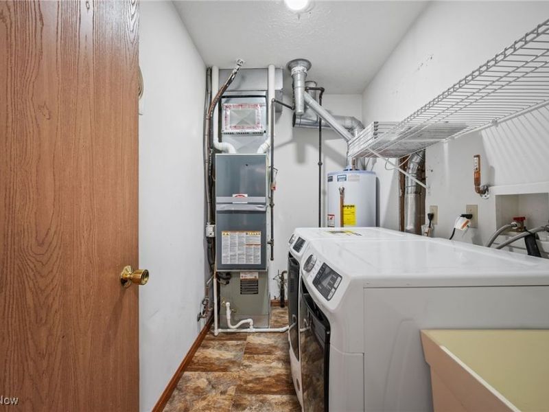 348 Pemberton Drive, Elyria, OH 44035 Photo 29