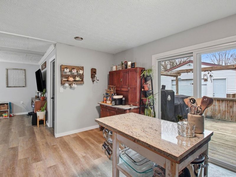 908 Tecumseh Avenue, Columbus, OH 43207 Photo 9