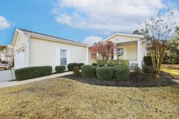 583 Woodholme Dr. photo 4