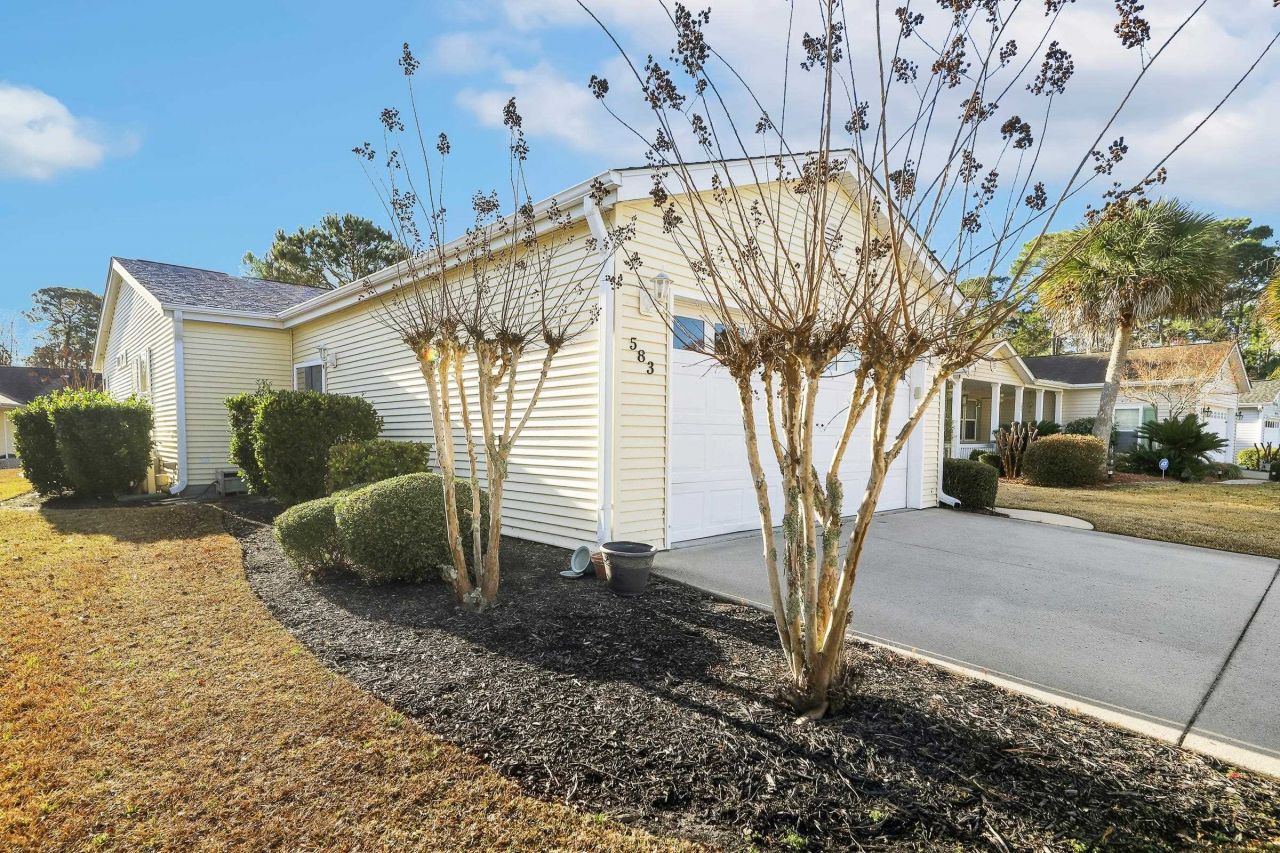 583 Woodholme Dr. Photo 6