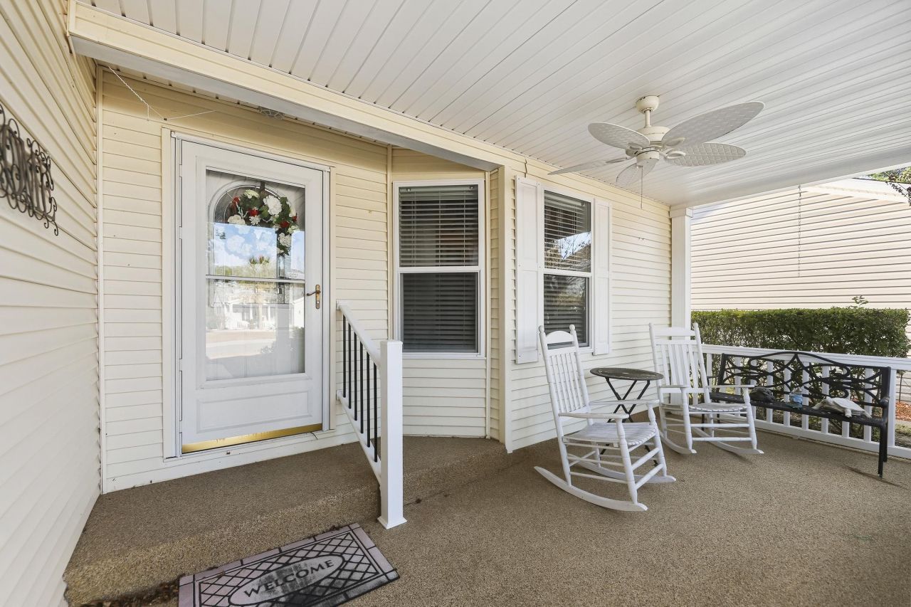 583 Woodholme Dr. Photo 7