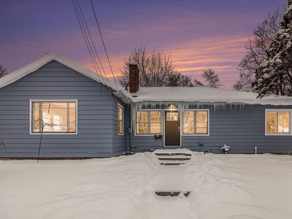 1643 Burlingame Avenue SW, Grand Rapids, MI 49509