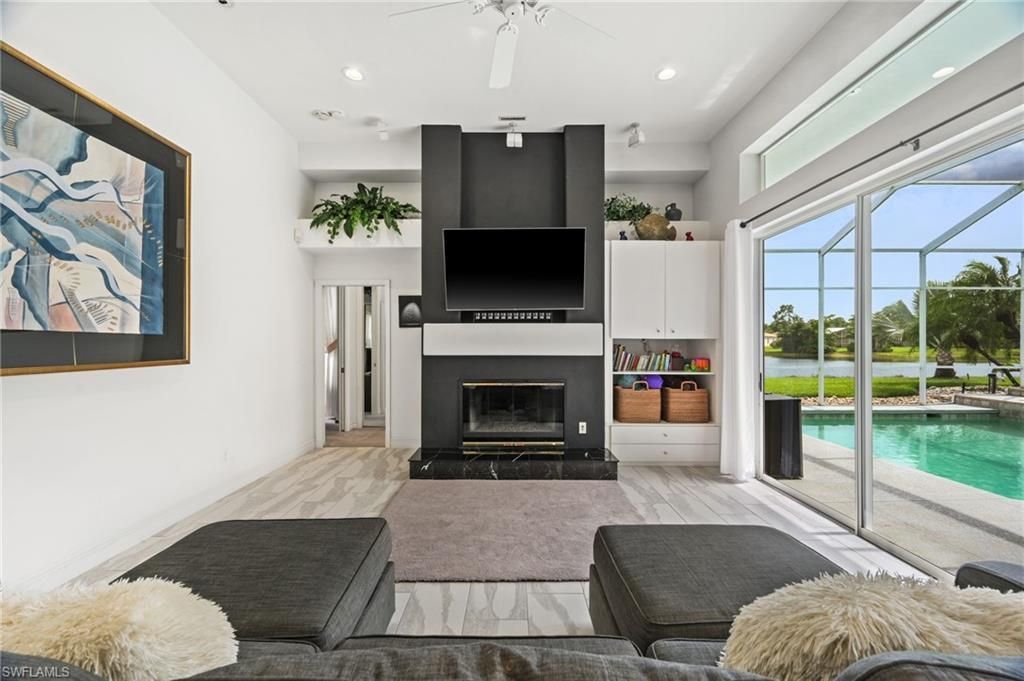 9360 White Hickory Ln, Fort Myers, FL 33912 Photo
